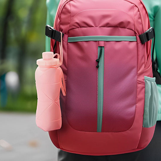gourde-sport-attachée-au-sac-à-dos