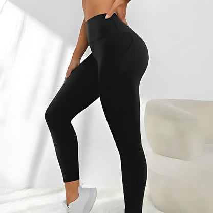 femme porte legging noir vue de côté