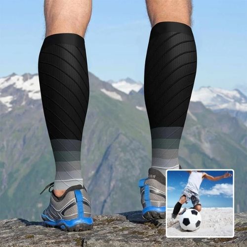 les-jambes-d-un-homme-portant-manchon-de-compression