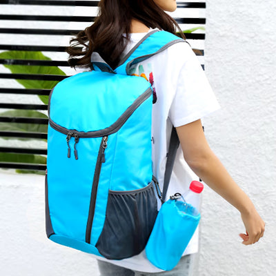 femme porte sac a dos pour le sport bleu clair