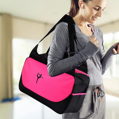 femme porte sac yoga rose  sur son épaule